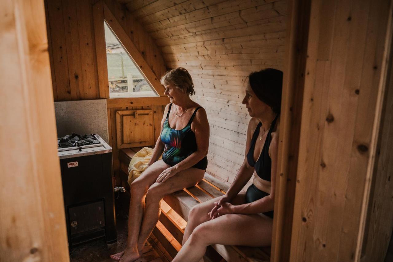 Oelands Yoga Studio & Islandshaestar, Stugor & Rum Mörbylånga Extérieur photo